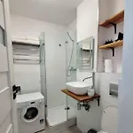 Centre Floor * Βαρσοβία